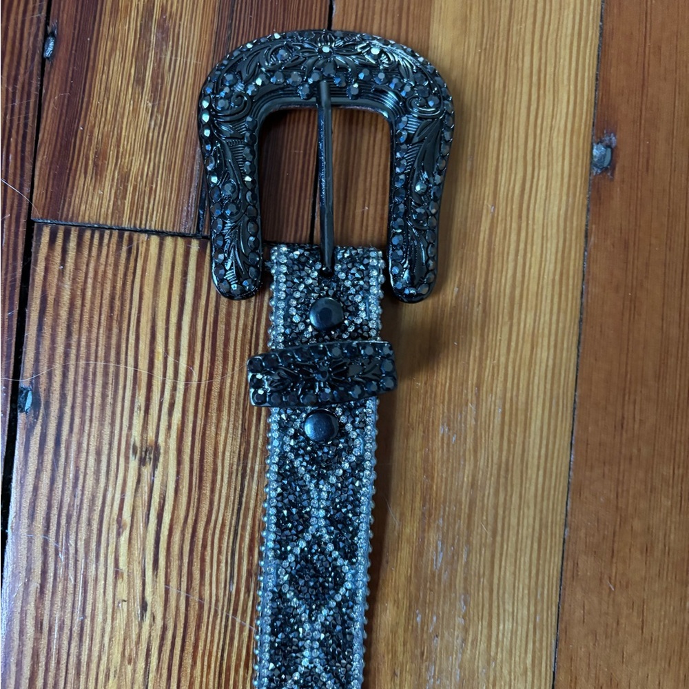 EUC Black and Silver Embellished Belt
